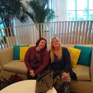 Meet your Posher, Donna